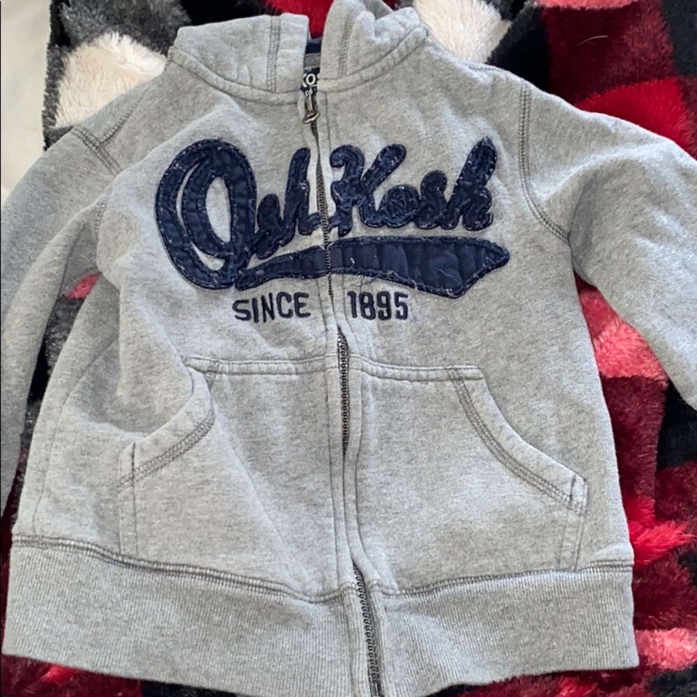 Kids zip up sweatshirt great condition